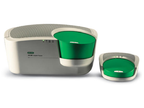 バイオ・ラッド　QX200 Droplet Digital PCR システム